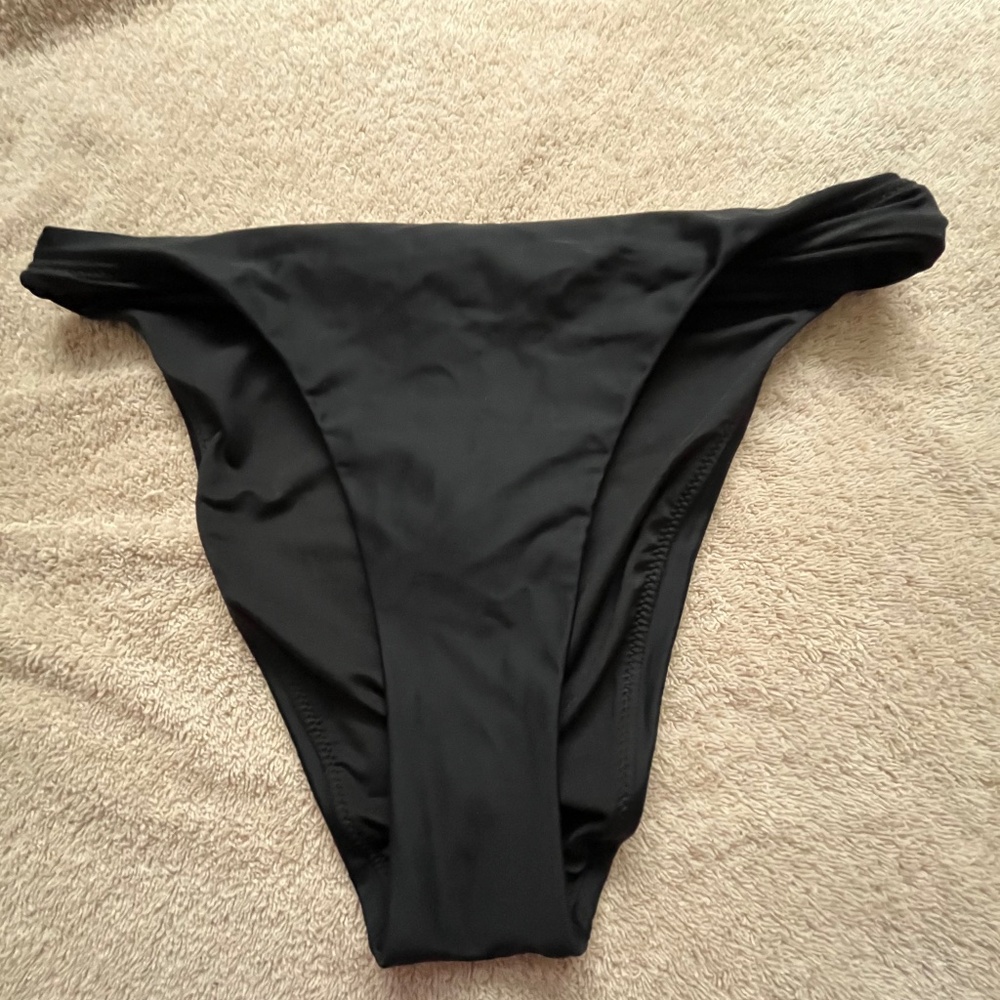 Black Bikini